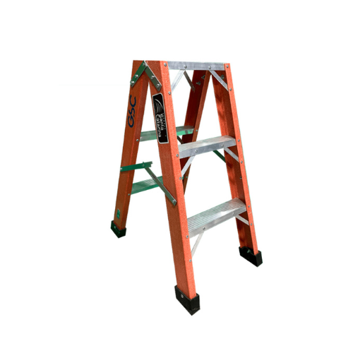 Escalera Tijera Doble Fibra de Vidrio 3 Peldaños Santa Catarina